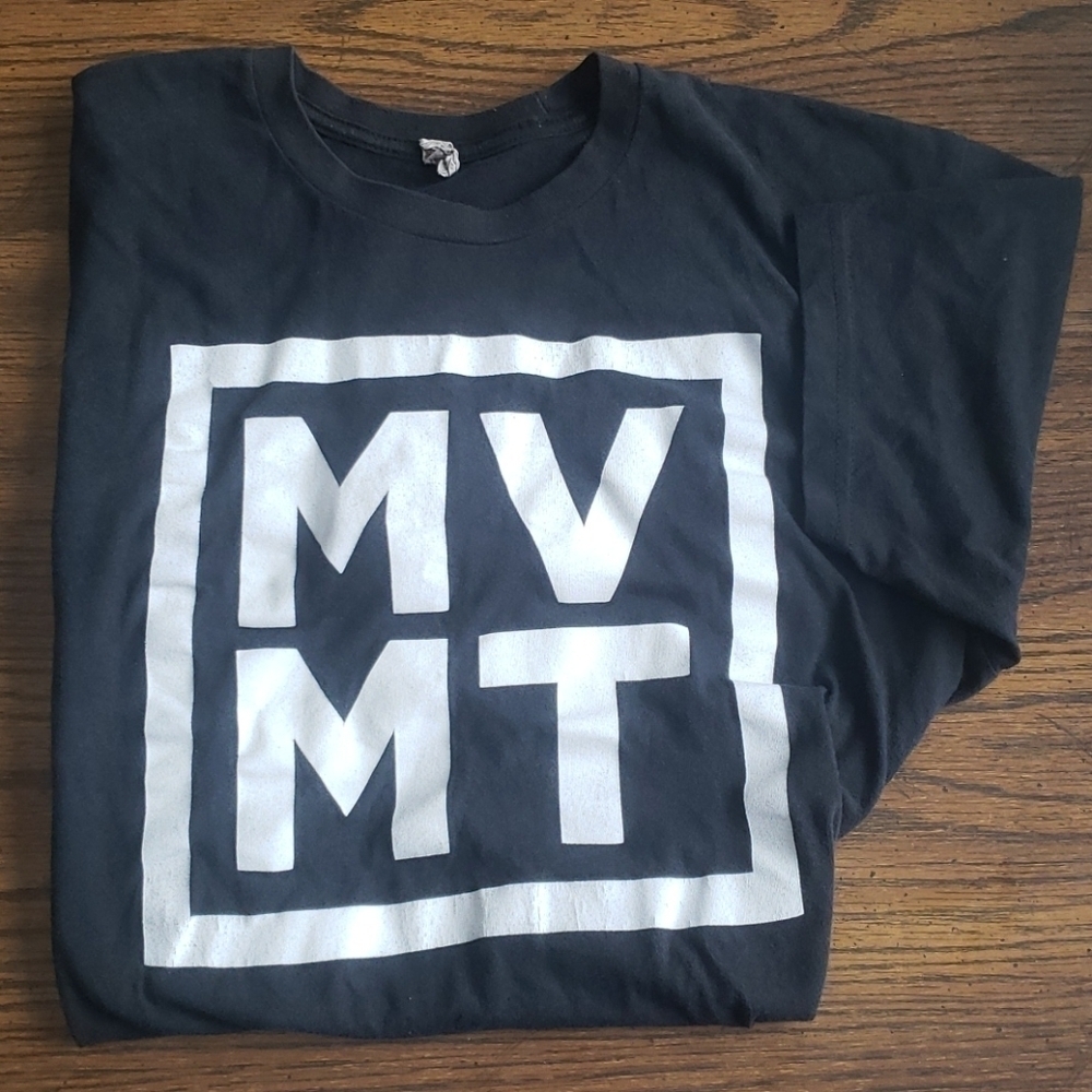 𝅺3/$20 Next Level Apparel MVMT Black Shirt